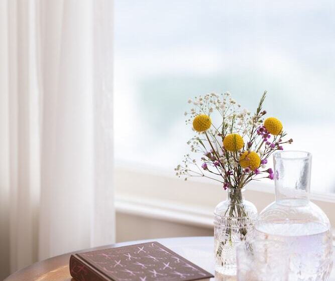 חדר דלוקס נוף לים, Seven Gables Inn On Monterey Bay, A Kirkwood Collection