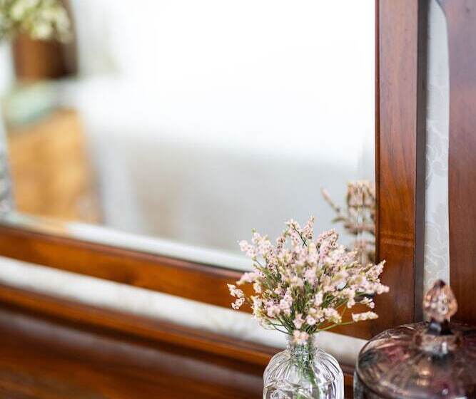 חדר דלוקס צדדי נוף לים, Seven Gables Inn On Monterey Bay, A Kirkwood Collection