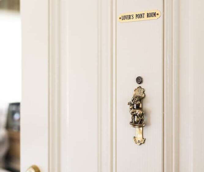 חדר דלוקס נוף לים, Seven Gables Inn On Monterey Bay, A Kirkwood Collection