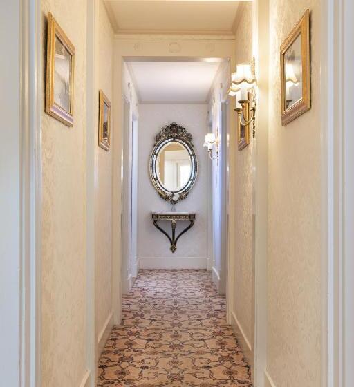 חדר סטנדרט עם מיטת קינג, Seven Gables Inn On Monterey Bay, A Kirkwood Collection