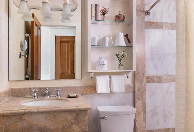 חדר דלוקס, Seven Gables Inn On Monterey Bay, A Kirkwood Collection