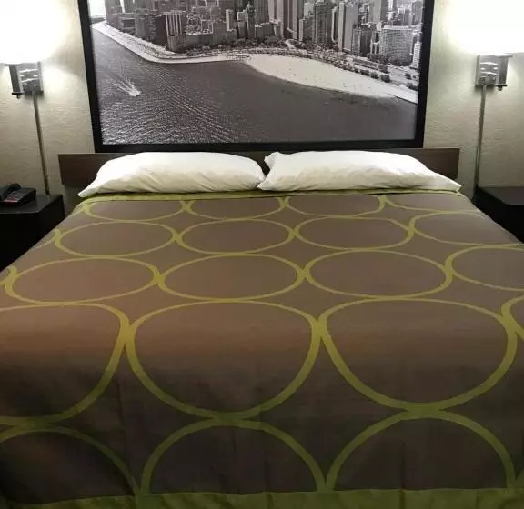Standard-huone King-vuode, Super 8 By Wyndham Taylorville Il