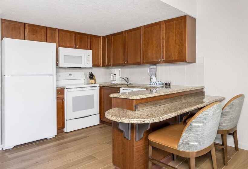 スタンダードスタジオ, Club Wyndham Santa Barbara