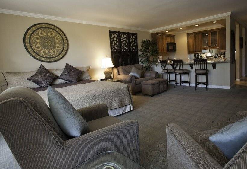 スタンダードスタジオ, Shadow Mountain Resort & Club