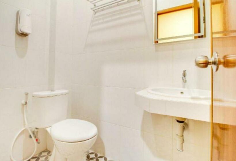 חדר סטנדרט, Reddoorz Near Bg Junction Surabaya