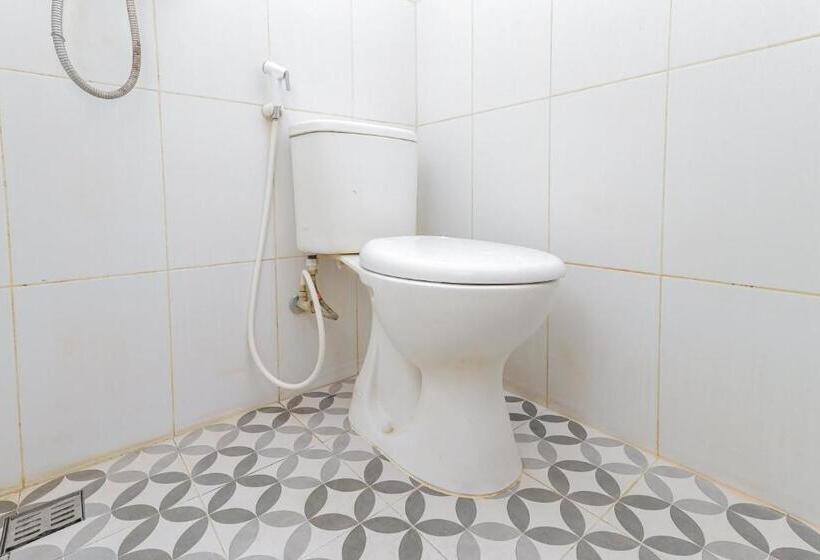 חדר סטנדרט, Reddoorz Near Bg Junction Surabaya