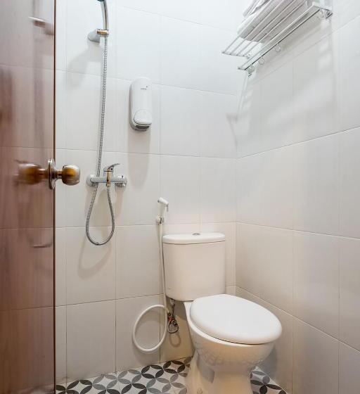 חדר סטנדרט, Reddoorz Near Bg Junction Surabaya