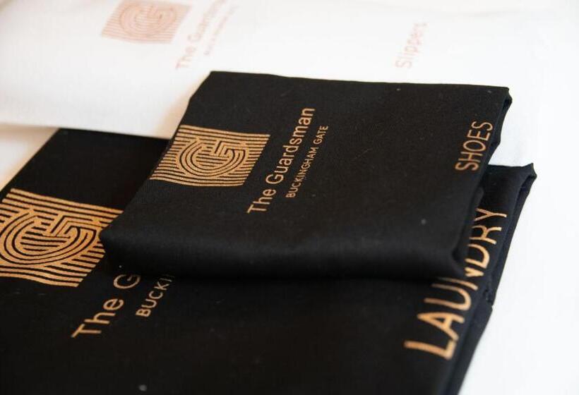 اتاق استاندارد یک نفره, The Guardsman   Preferred Hotels And Resorts