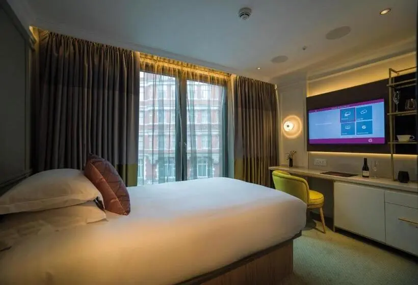 اتاق استاندارد یک نفره, The Guardsman Preferred Hotels And Resorts