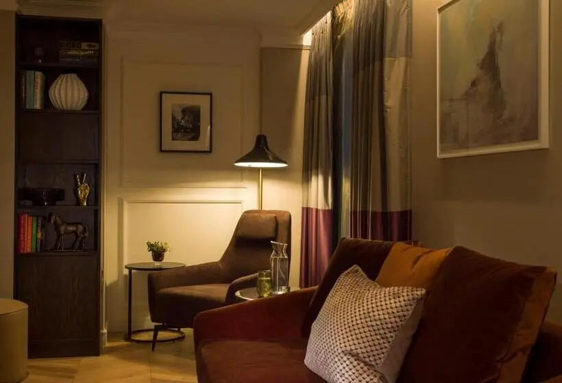 سوئیت 2 خوابه, The Guardsman Preferred Hotels And Resorts