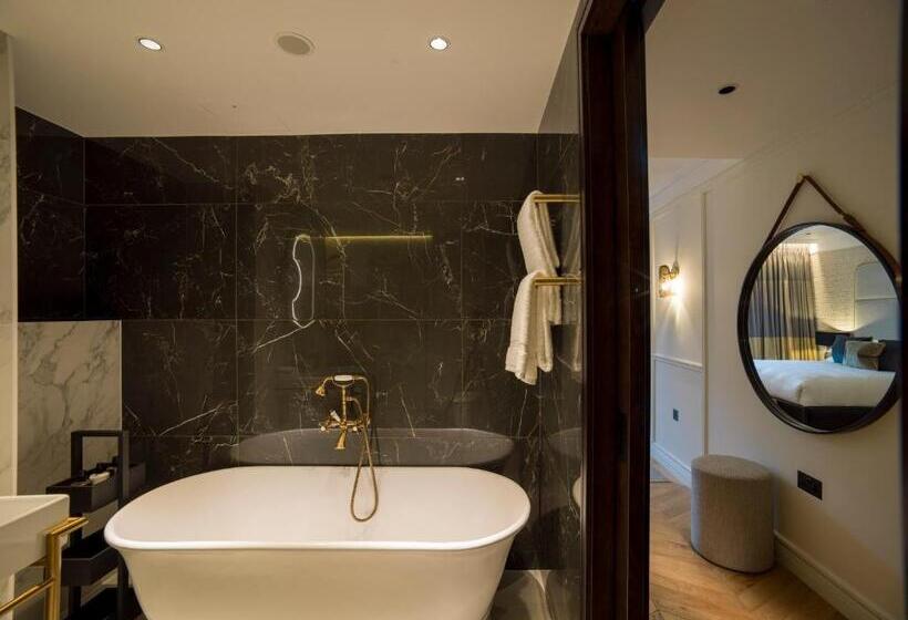 Люкс 2 Спальни, The Guardsman   Preferred Hotels And Resorts