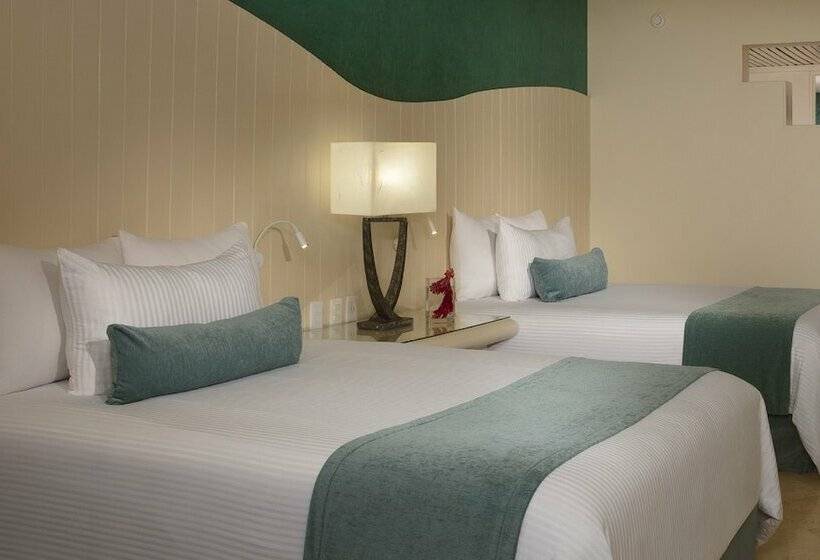 חדר דלוקס נוף לאגם, Now Emerald Cancun  All Inclusive
