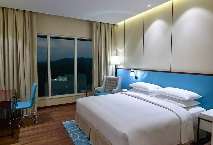Номер Стандарт Двуспальная Кровать, Hyatt Regency Thrissur