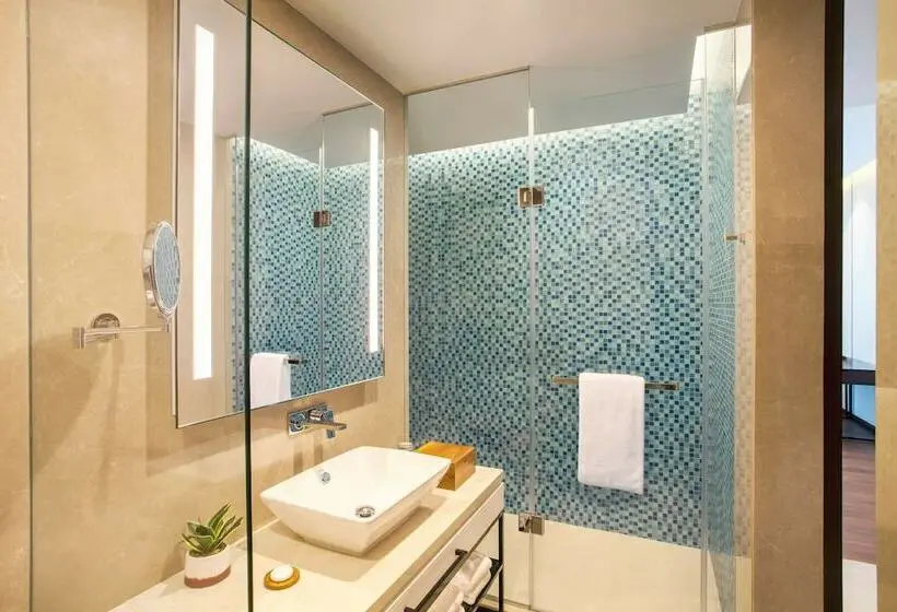 ダブルベッドスタンダードルーム, Hyatt Regency Thrissur