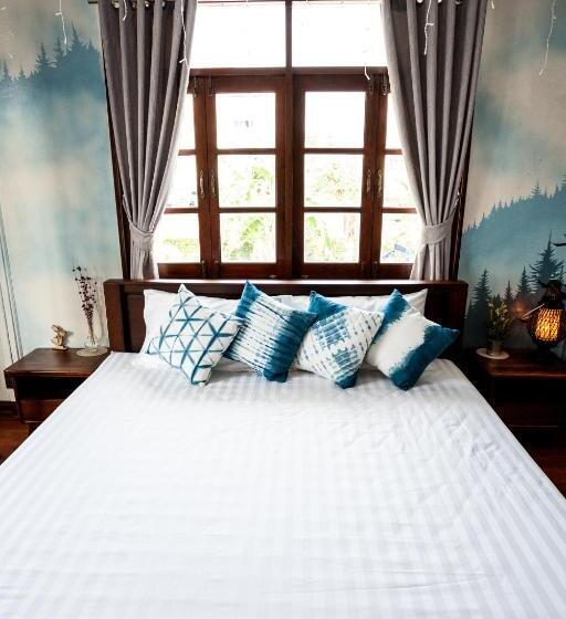 اتاق لوکس خانوادگی, Baan Suan Krung Kao