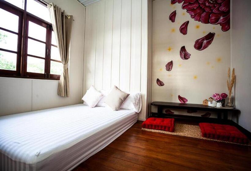 Номер Стандарт, Baan Suan Krung Kao