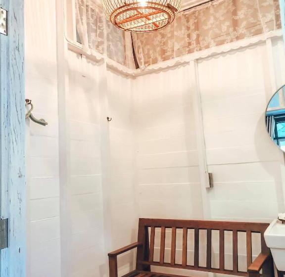 سوییت لوکس, Baan Suan Krung Kao