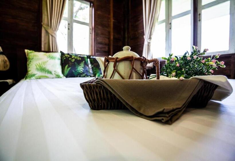 Deluxe Suite King Bed, Baan Suan Krung Kao