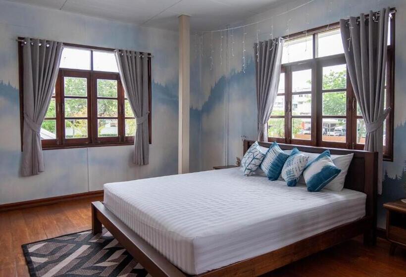 خانه 4 خوابه, Baan Suan Krung Kao