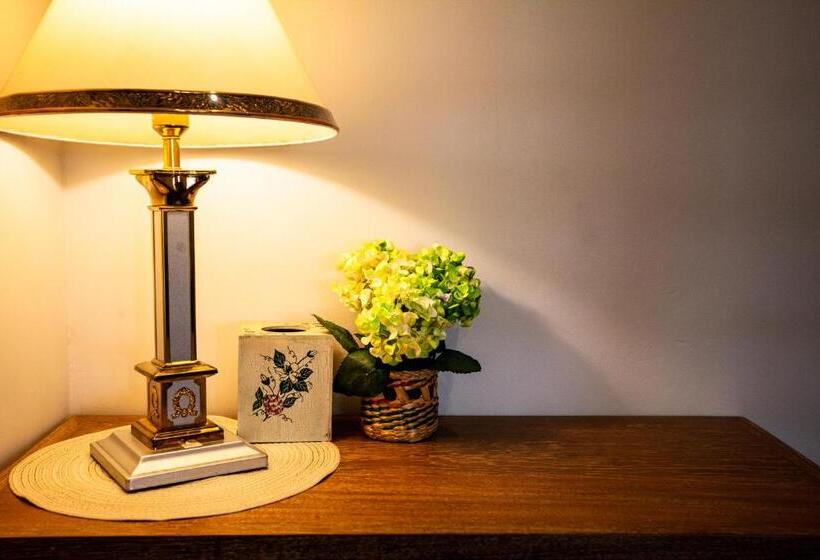 خانه 4 خوابه, Baan Suan Krung Kao