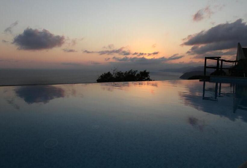 اتاق استاندارد, La Giada Del Mesco