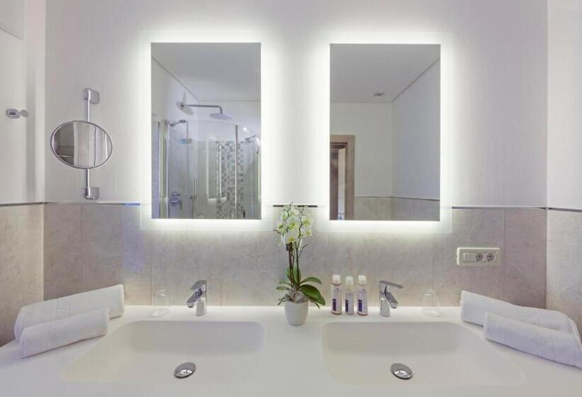 マウンテンビュースタンダードルーム, Lagrein