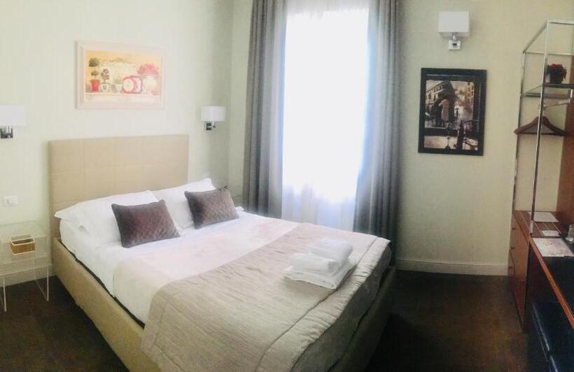 חדר סטנדרט, Piazza Venezia Grand Suite