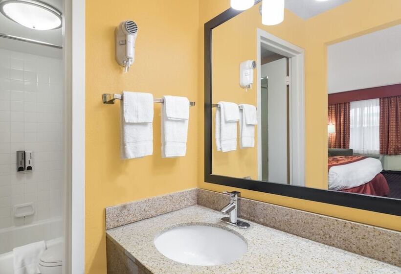 غرفه قياسيه سريرين مزدوجين, Baymont By Wyndham Goodlettsville Nashville