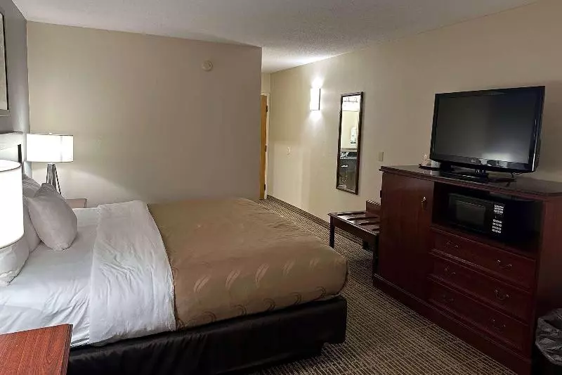 Sviitti King-vuode, Baymont By Wyndham South Bend Near Notre Dame