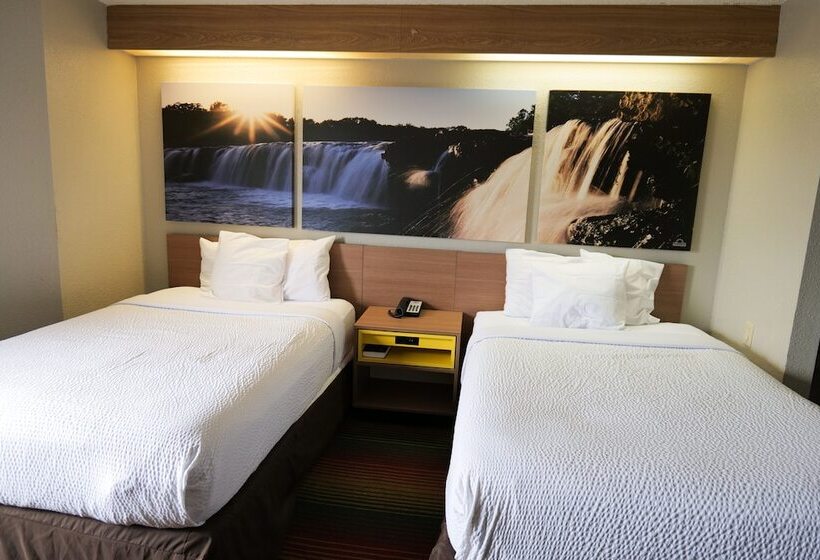 اتاق استاندارد با 2 تخت دوبل, Days Inn By Wyndham Flint/bishop International Airport