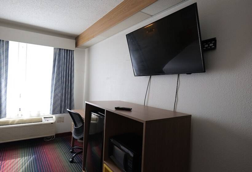 带2个双人床的标准工作室, Days Inn By Wyndham Flint/bishop International Airport