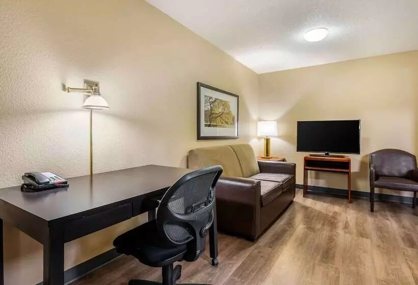 デラックススタジオ, Extended Stay America Suites  Evansville  East
