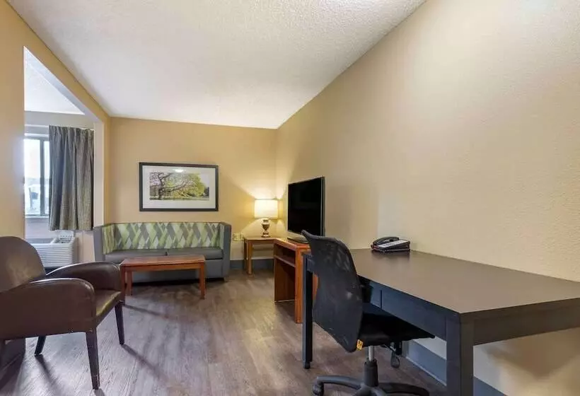 デラックススタジオ, Extended Stay America Suites  Tulsa  Midtown