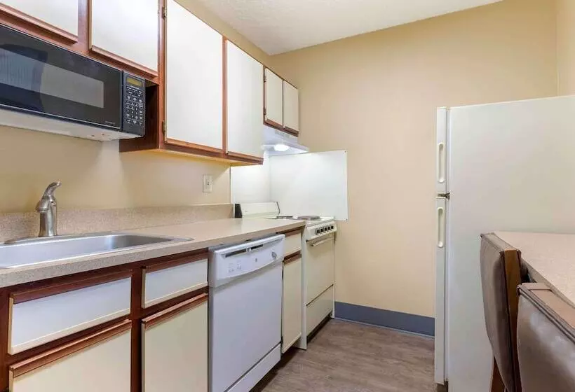 デラックススタジオ, Extended Stay America Suites  Tulsa  Midtown