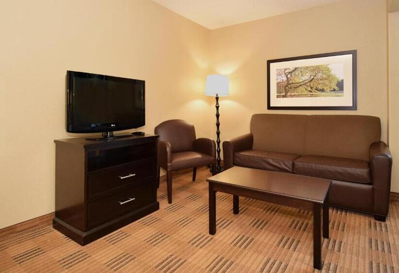 جناح لذوى الاحتياجات الخاصة, Mainstay Suites Little Rock West Near Medical Centers