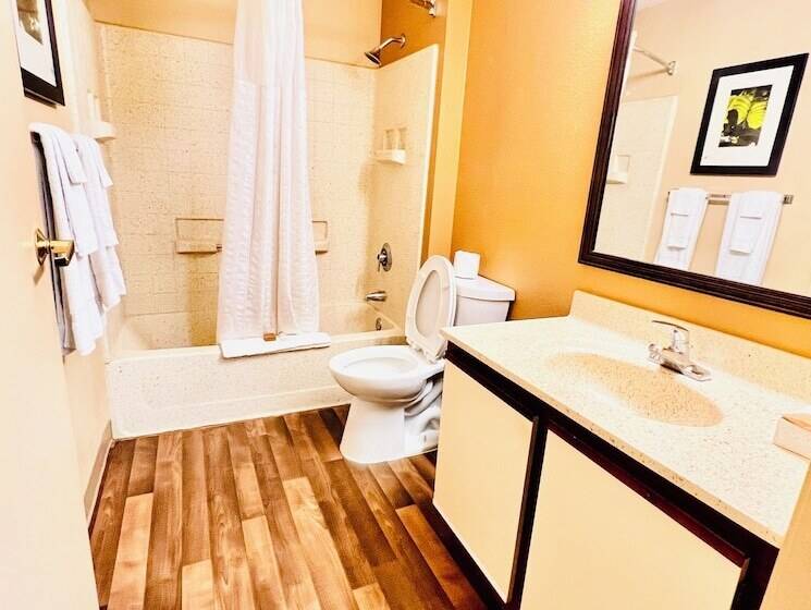 جناح, Mainstay Suites Little Rock West Near Medical Centers