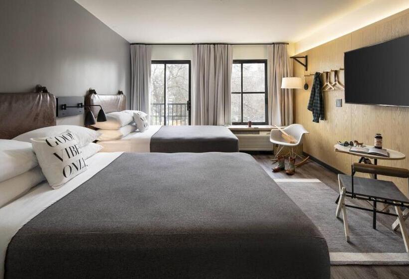 标准间, Moxy Memphis Downtown