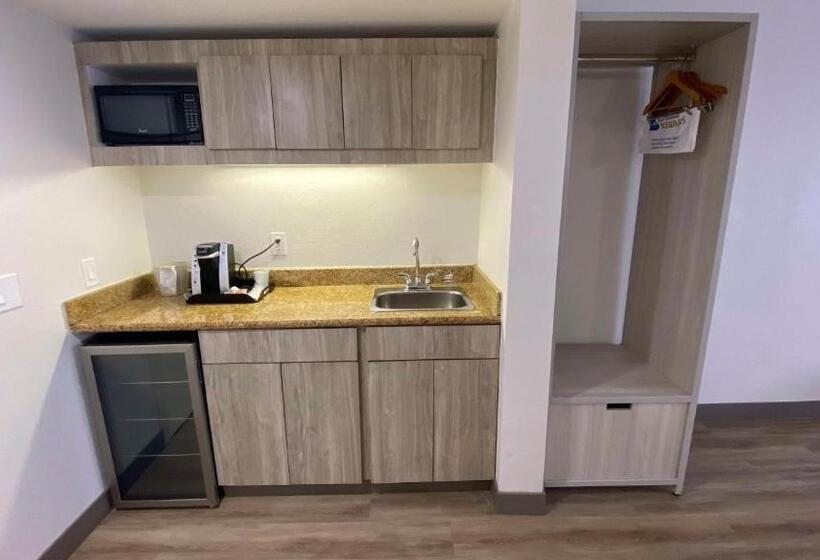 Люкс Кровать Кинг, Best Western Plus Sugar Land Stafford