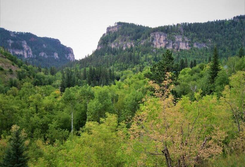 套房, Spearfish Canyon Lodge