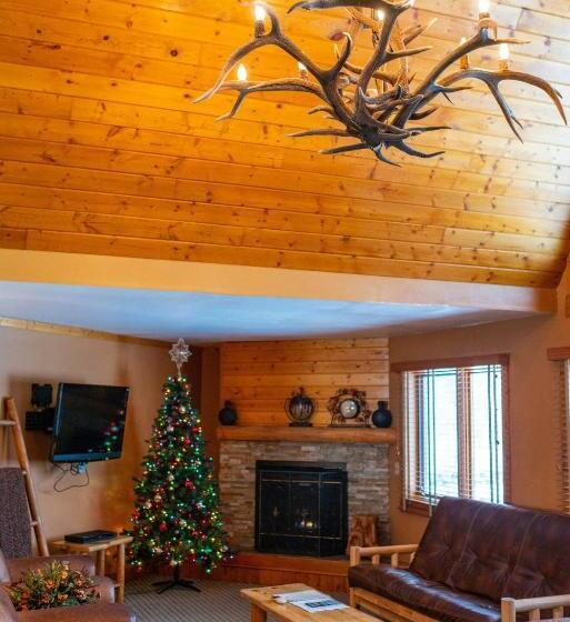 جناح, Spearfish Canyon Lodge