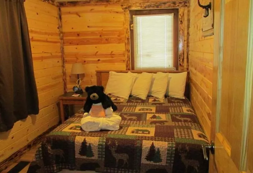 キャビン, Spearfish Canyon Lodge