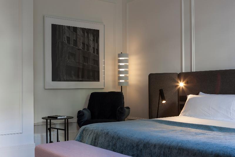 חדר דלוקס, Kozmo Hotel Suites & Spa Small Luxury Hotels Of The World