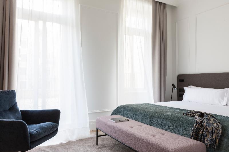 חדר סופריור, Kozmo Hotel Suites & Spa Small Luxury Hotels Of The World