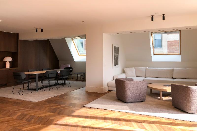 סוויטה נשיאותית, Kozmo Hotel Suites & Spa Small Luxury Hotels Of The World