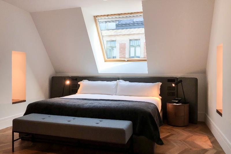 סוויטה נשיאותית, Kozmo Hotel Suites & Spa Small Luxury Hotels Of The World