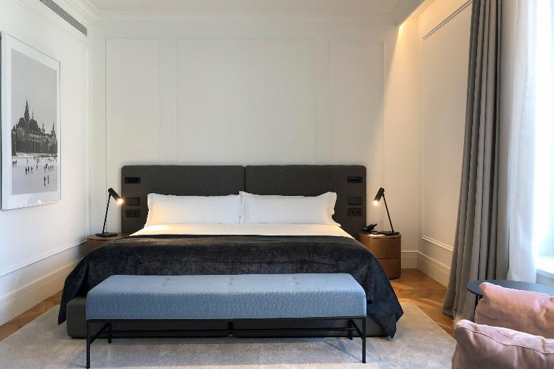 סוויטה דלוקס, Kozmo Hotel Suites & Spa Small Luxury Hotels Of The World