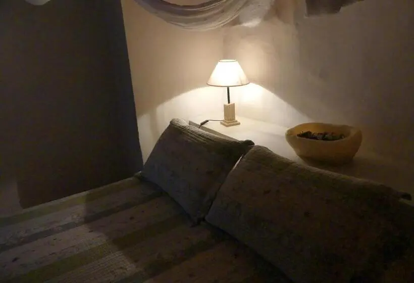 اتاق سوپریور, Posada Del Adarve