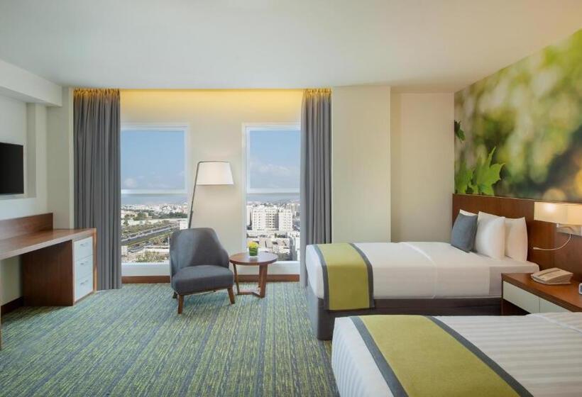 اتاق سوپریور با تخت بزرگ, Wyndham Garden Muscat Al Khuwair