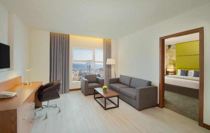 اتاق لوکس, Wyndham Garden Muscat Al Khuwair