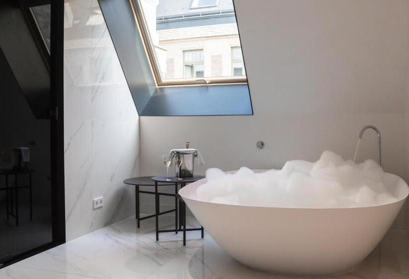 סוויטה נשיאותית, Kozmo Hotel Suites & Spa Small Luxury Hotels Of The World